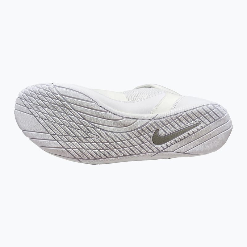 Scarpe da wrestling Nike Fury bianco/argento metallico 4