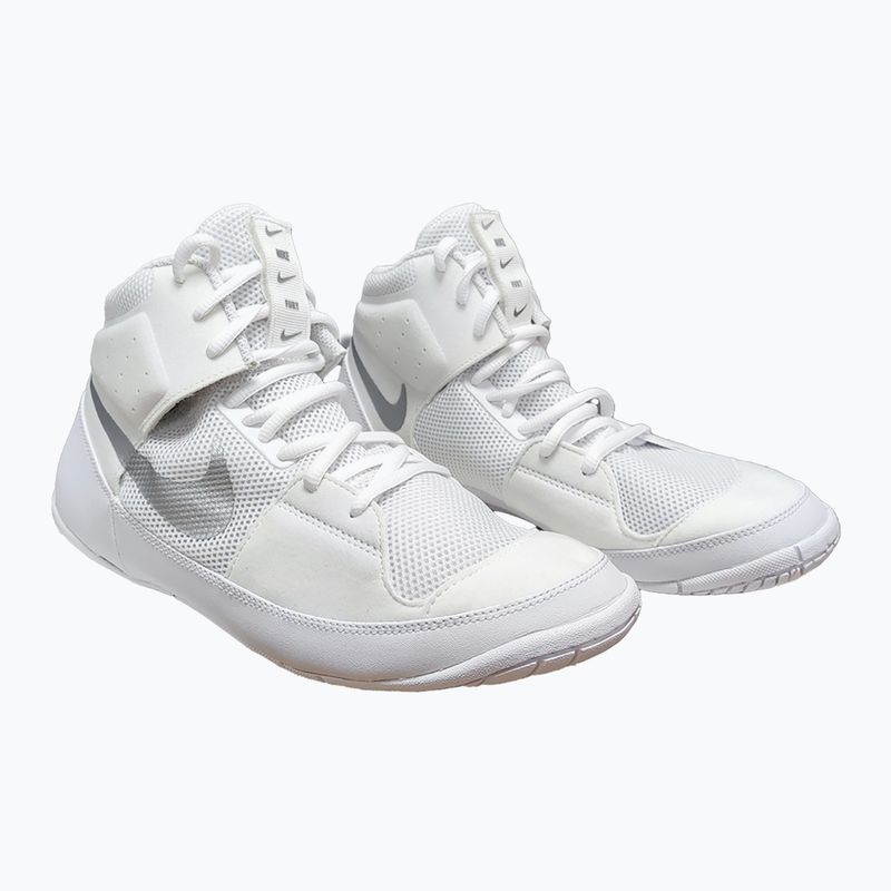 Scarpe da wrestling Nike Fury bianco/argento metallico 5