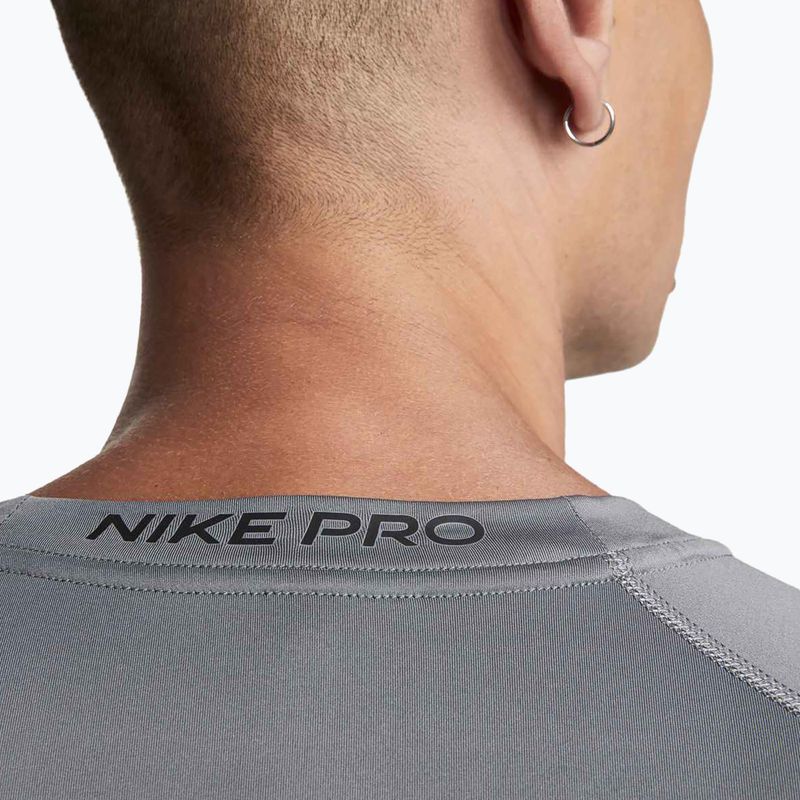 T-shirt da allenamento uomo Nike Pro Dri-Fit Tight Fitness smoke grey/black 5