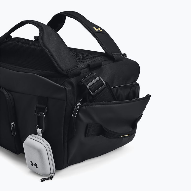 Under Armour Contain Duo 50 l borsa da allenamento nero/oro metallizzato 6