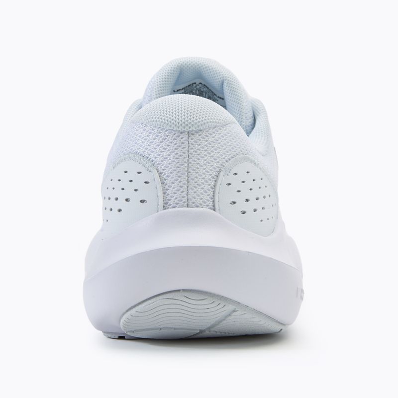 Under Armour Charged Surge 4 scarpe da corsa da donna bianco/grigio resistente/argento metallico 6