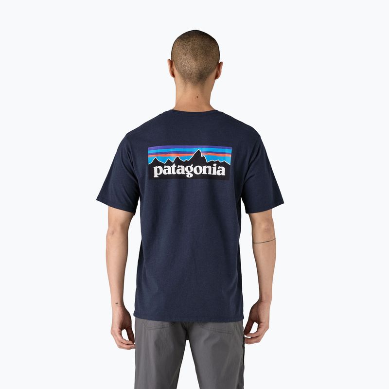 Maglietta Patagonia P-6 Logo Responsibili-Tee Uomo new navy 2