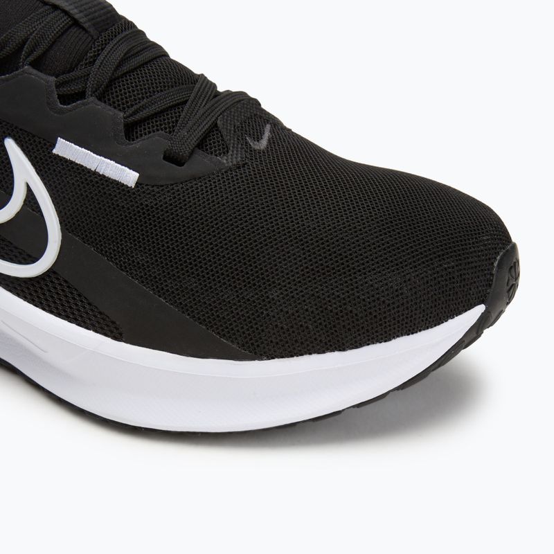 Scarpe da corsa da uomo Nike Downshifter 13 nero/bianco 7