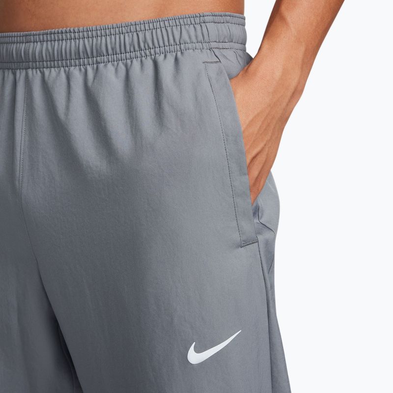 Pantaloni uomo Nike Dri-Fit Challenger Woven smoke grey/black 4