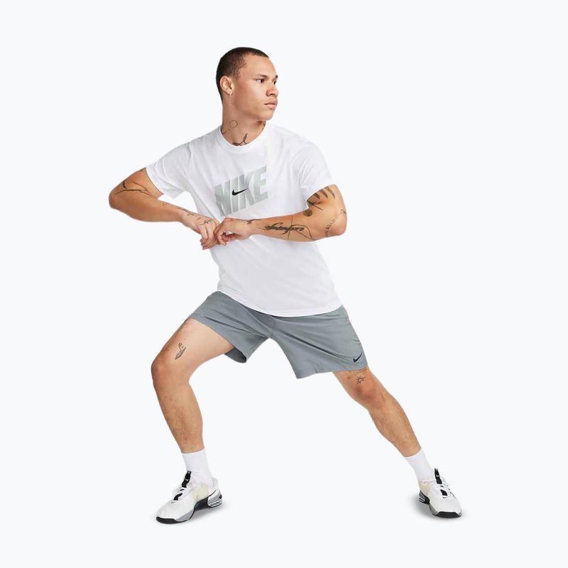 Pantaloncini da running uomo Nike Form Dri-FIT 7" Unlined Versatile smoke grey/black 2