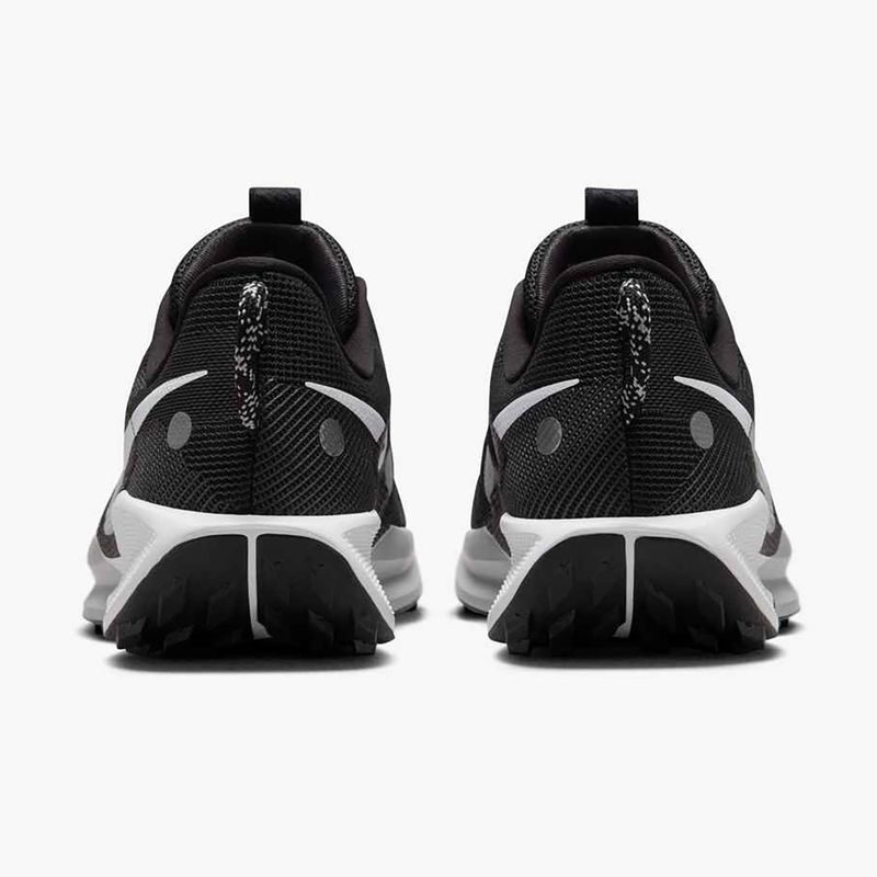Nike Pegasus Trail 5 donne scarpe da corsa nero / bianco / antracite / lupo grigio 4