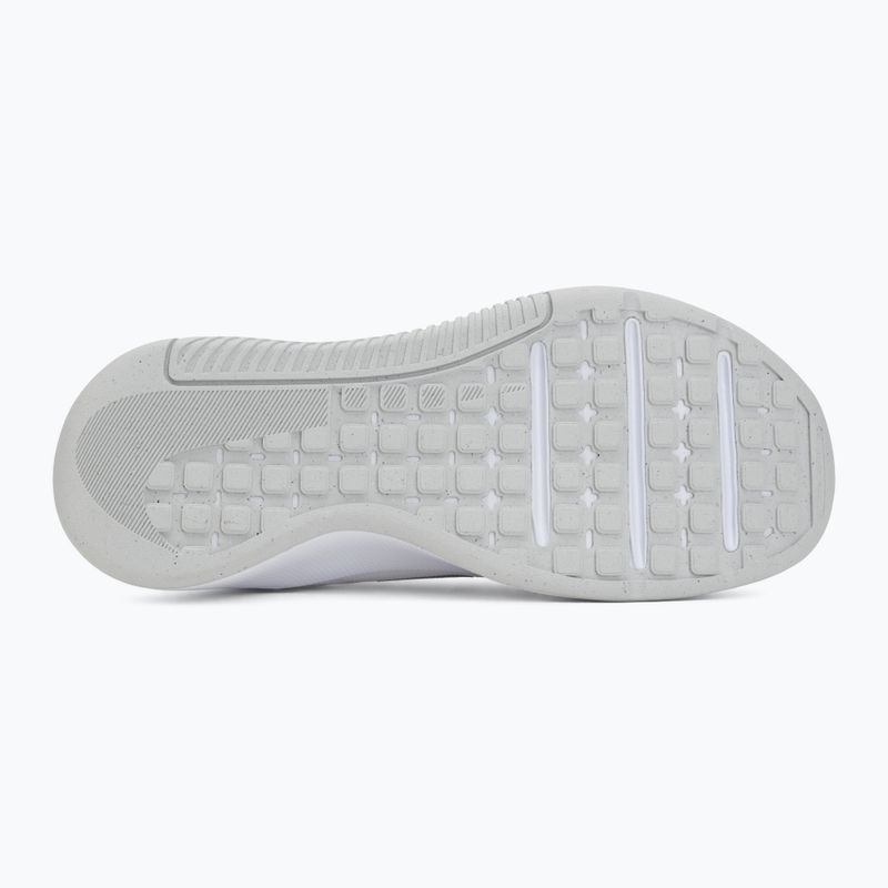 Scarpe da allenamento da donna Nike MC Trainer 3 white/photon dust/metallic platinum 4