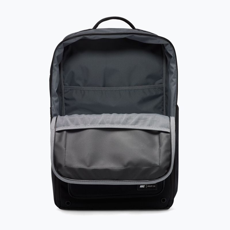 Zaino urbano Nike Utility Speed 27 l black/black/white 3