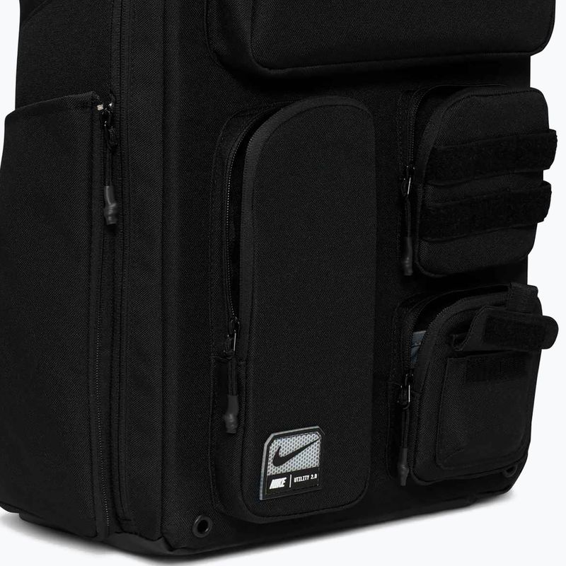 Zaino urbano Nike Utility Elite 37 l black/black/white 8