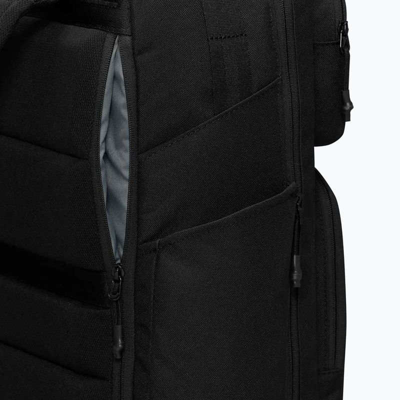 Zaino urbano Nike Utility Elite 37 l black/black/white 10