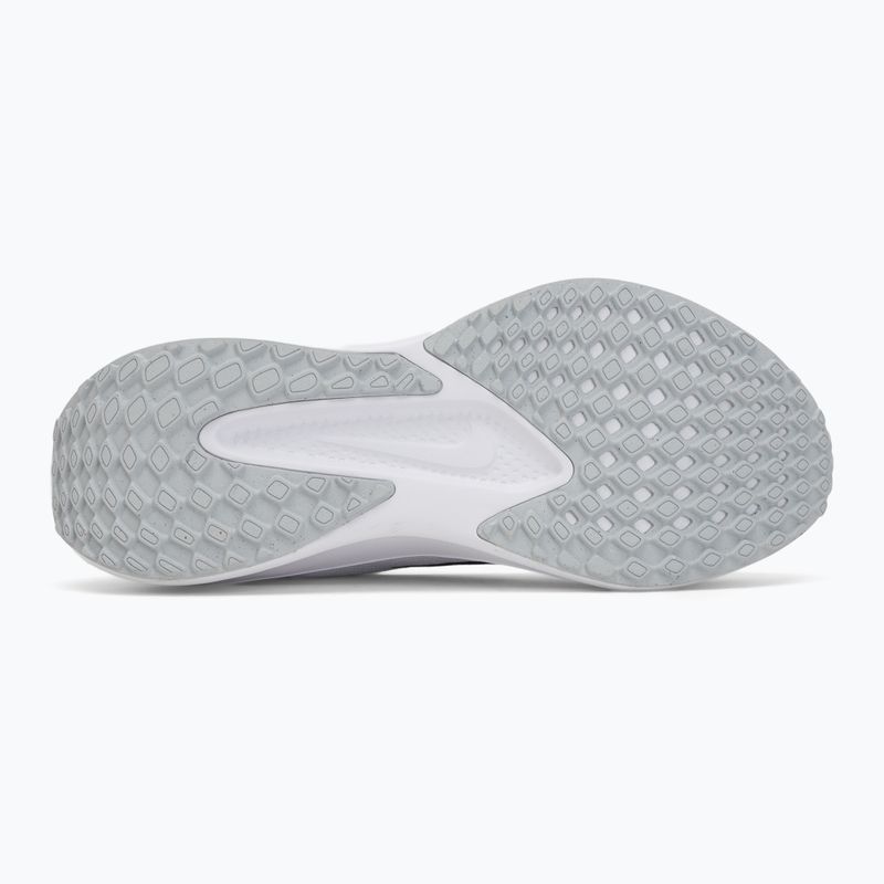 Scarpe da running uomo Nike Quest 6 white/pure platinum/black 4