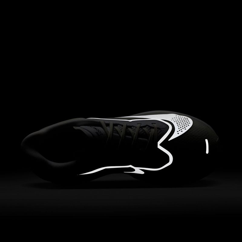 Scarpe da corsa donna Nike Zoom Fly 6 white/smoke grey/metallic silver/black 7