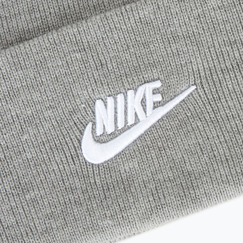 Berretto invernale Nike Peak Futura Beanie grigio scuro erica/bianco 3