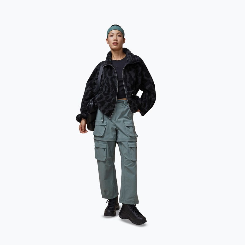 Scarpe da donna Nike Blazer Roam Mid black/university red/racer blue/black 17