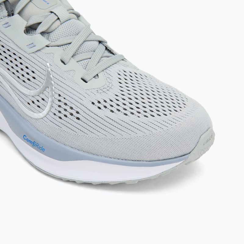 Nike Quest 6 uomini scarpe da corsa grigio fumo chiaro / ardesia / iper royal / grigio ferro 7