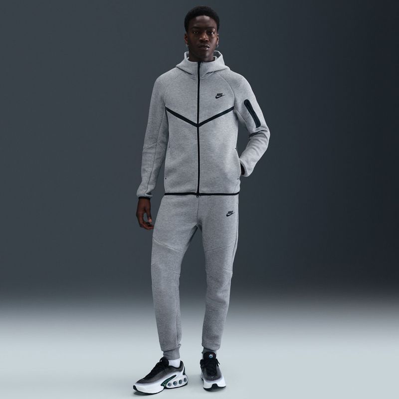 Pantaloni uomo Nike Tech Joggers dark grey heather/black 6