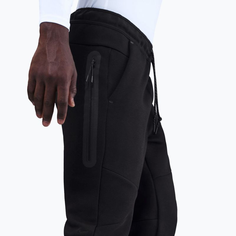 Pantaloni uomo Nike Tech Joggers black/black 4
