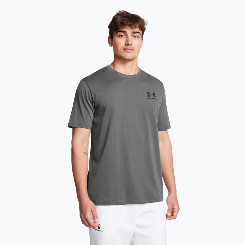 Maglietta Under Armour Sportstyle da uomo per il petto sinistro, color castoro/nero