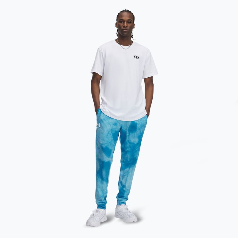 Pantaloni Under Armour Rival Terry Printed Jogger da uomo blu etere/bianco anice 2