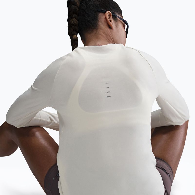 Longsleeve da running donna Nike Swift Dri-FIT UV sail 5