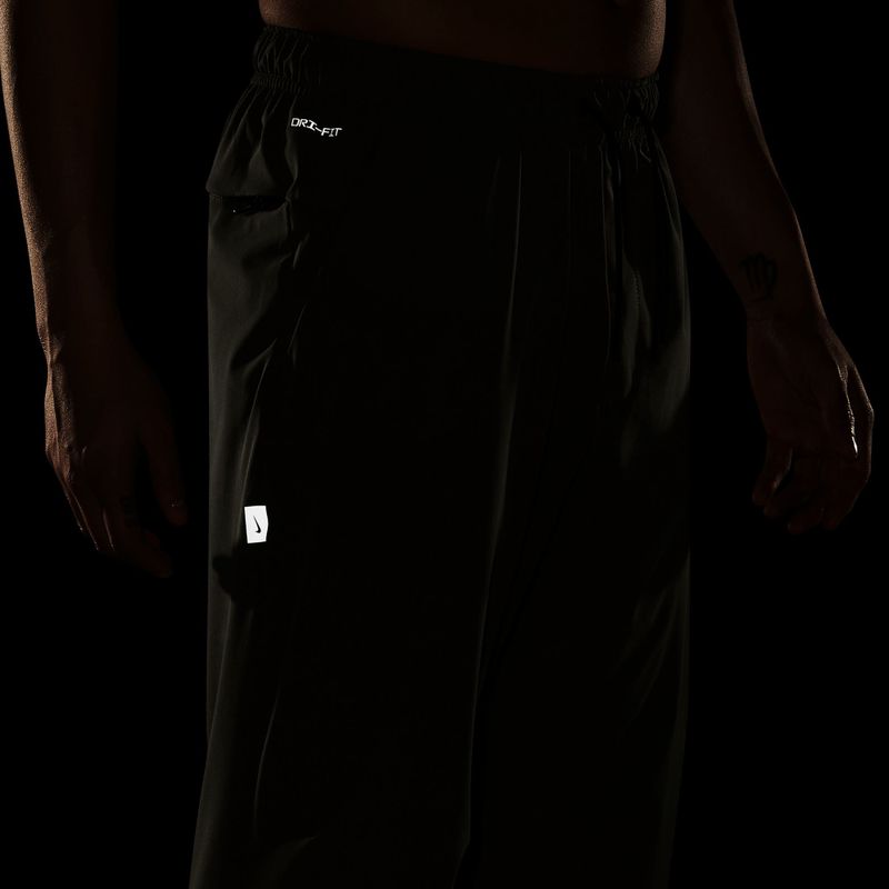 Pantaloni da uomo Nike Unlimited Dri-Fit Zippered Cuff light army/black/light army 7