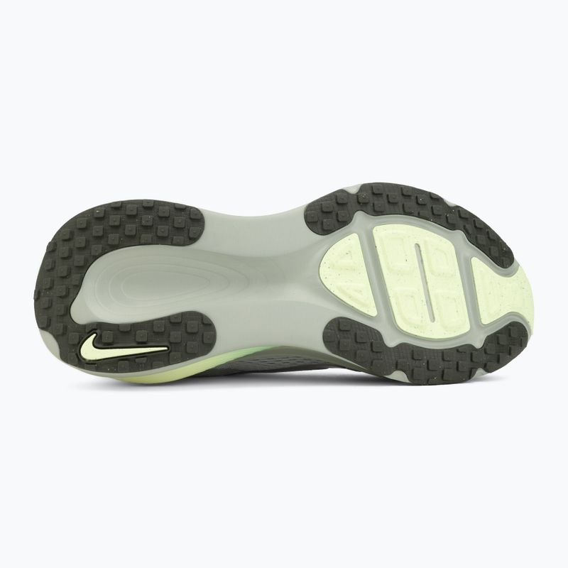 Scarpe da running da uomo Nike Vomero 18 light silver/barely volt/college grey 4