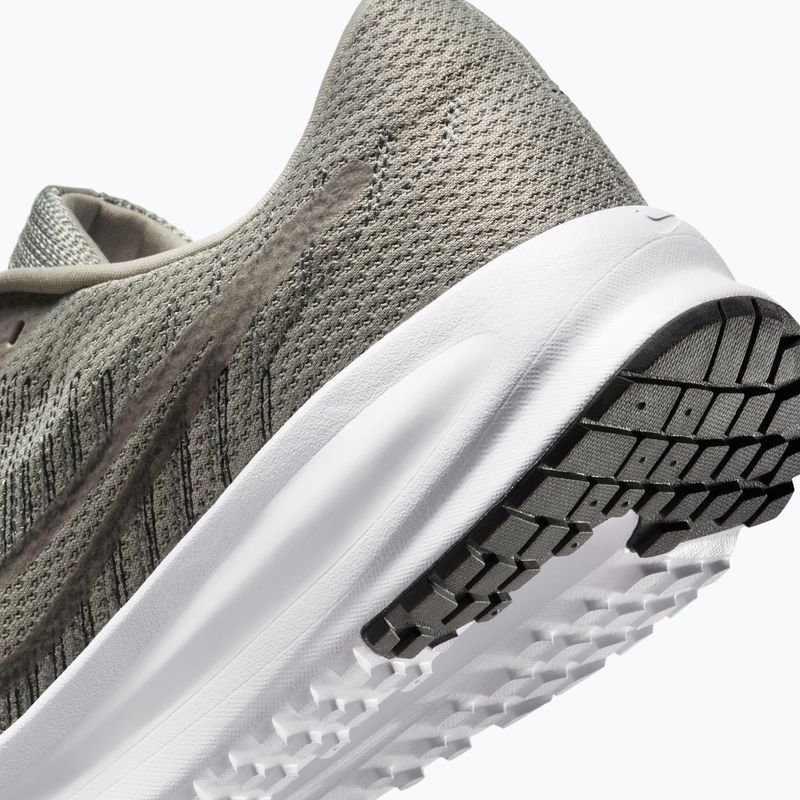 Scarpe da corsa uomo Nike Run Defy Light Army/Iron Grey/White/Black 8