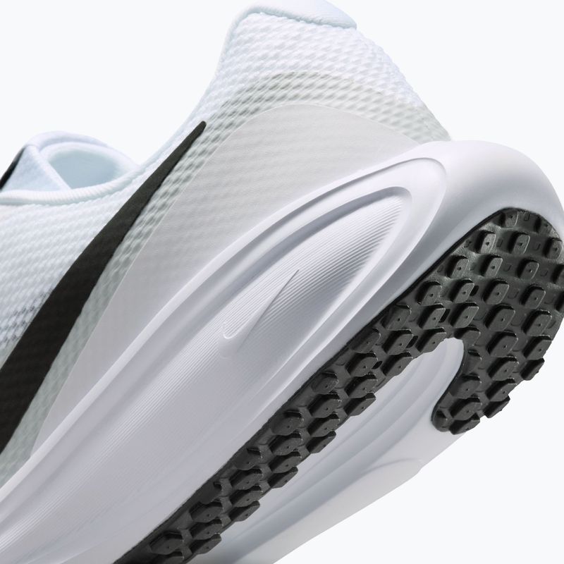 Scarpe running uomo Nike Revolution 8 white/pure platinum/black 9