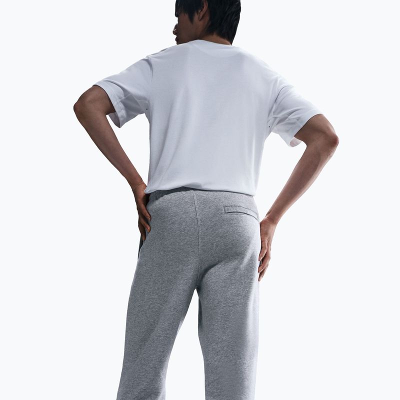 Pantaloni uomo Nike Club Jogger dark grey heather/light smoke grey/white 4