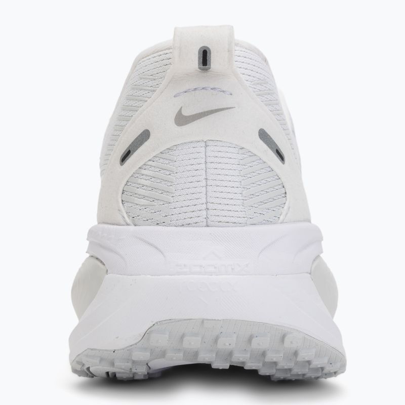 Scarpe da running donna Nike Vomero 18 white/photon dust/metallic silver 6