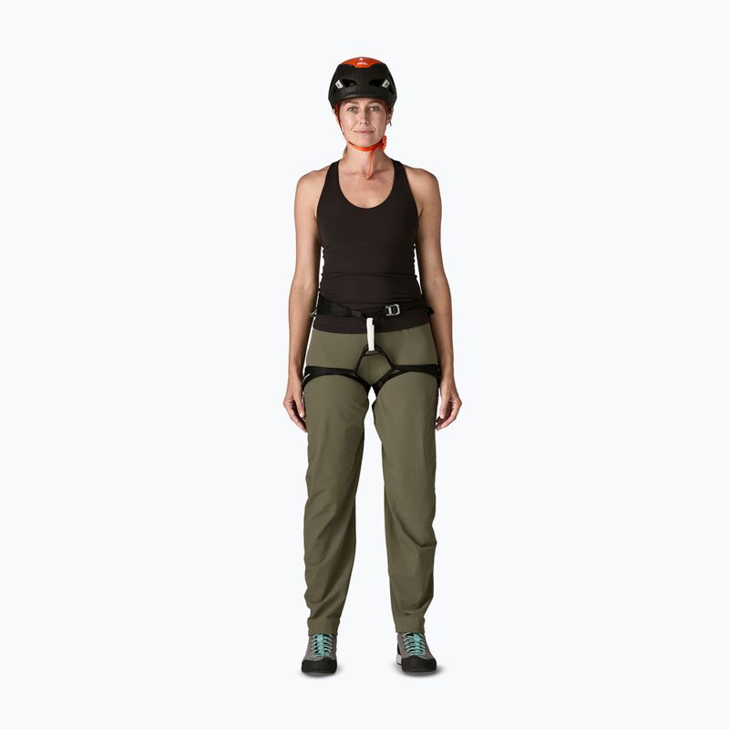 Pantaloni da trekking da donna Patagonia Free Wall basin green 2