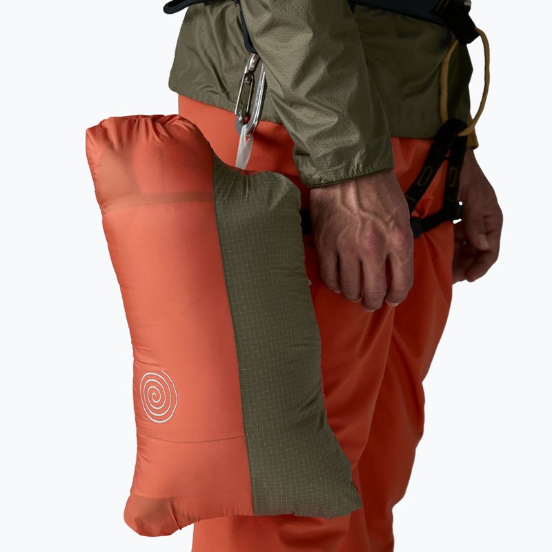 Piumino uomo Patagonia Durable Down Parka basin green 9