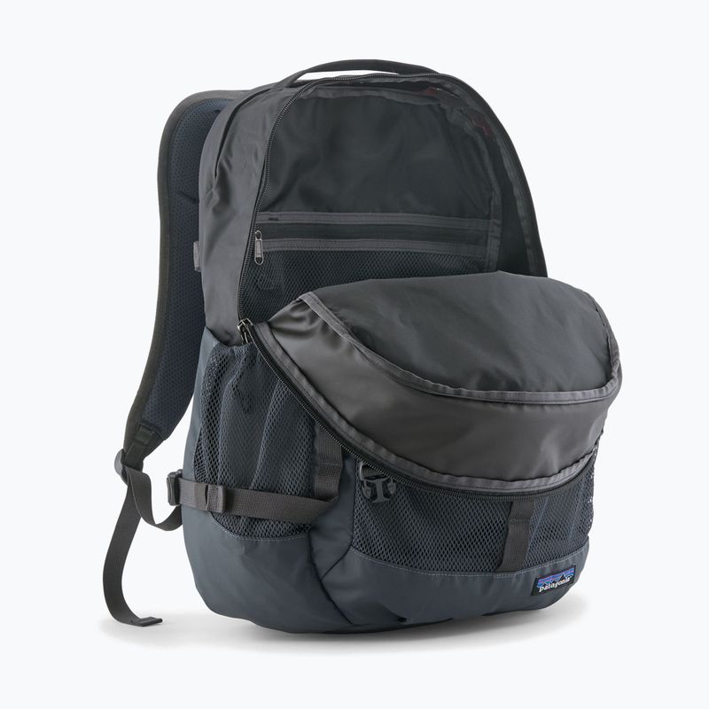 Zaino da trekking Patagonia Refugio Day 30 l smolder blue 4