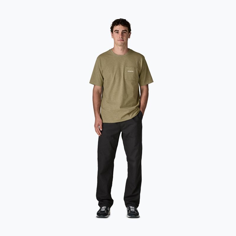 Maglietta da uomo Patagonia Boardshort Logo Pocket Responsibili gumtree green 2