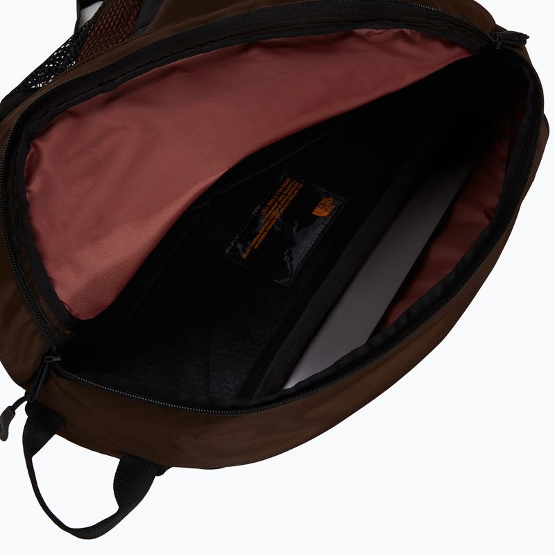 Zaino urbano The North Face Hot Shot Sling 15 l dark chestnut/copper si 6