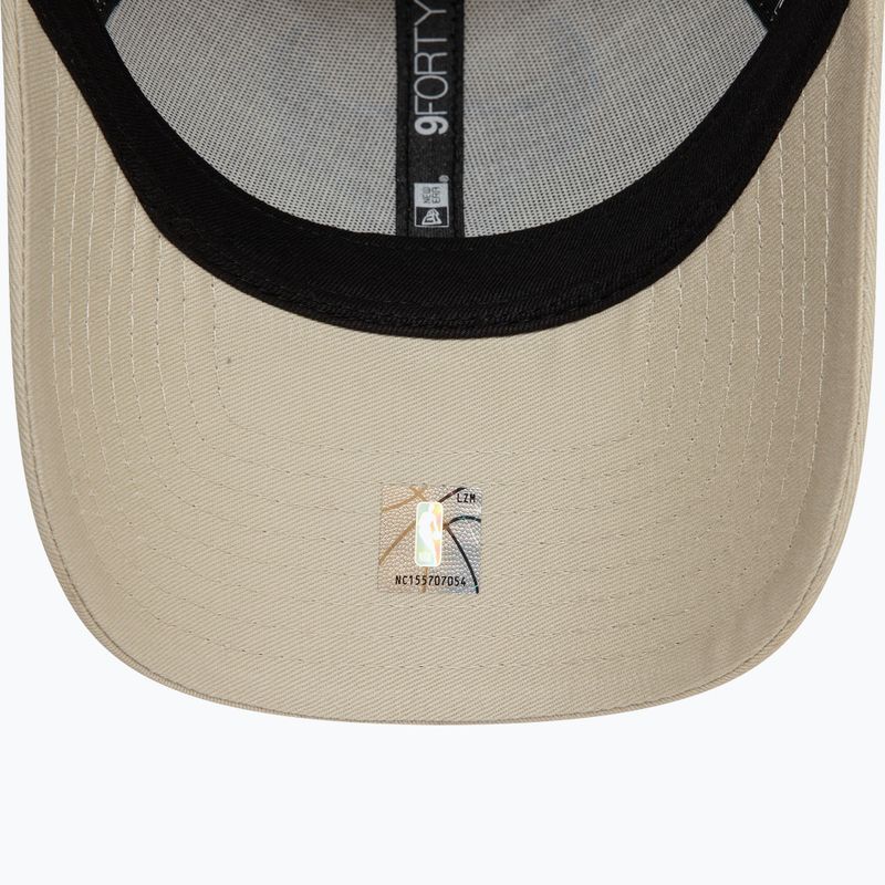 Cappello da baseball New Era Team Outline 9Forty Bulls beige chiaro 5