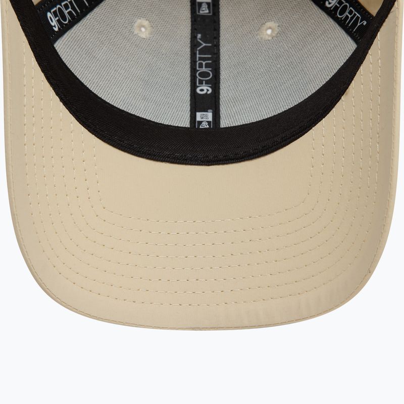 Cappello da baseball New Era NE Tech 9Forty beige chiaro 5