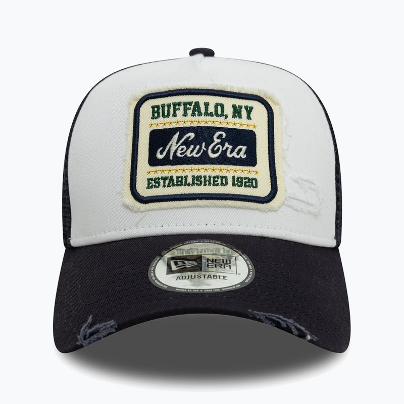 Cappello Trucker New Era NE Patch Distressed bianco 2