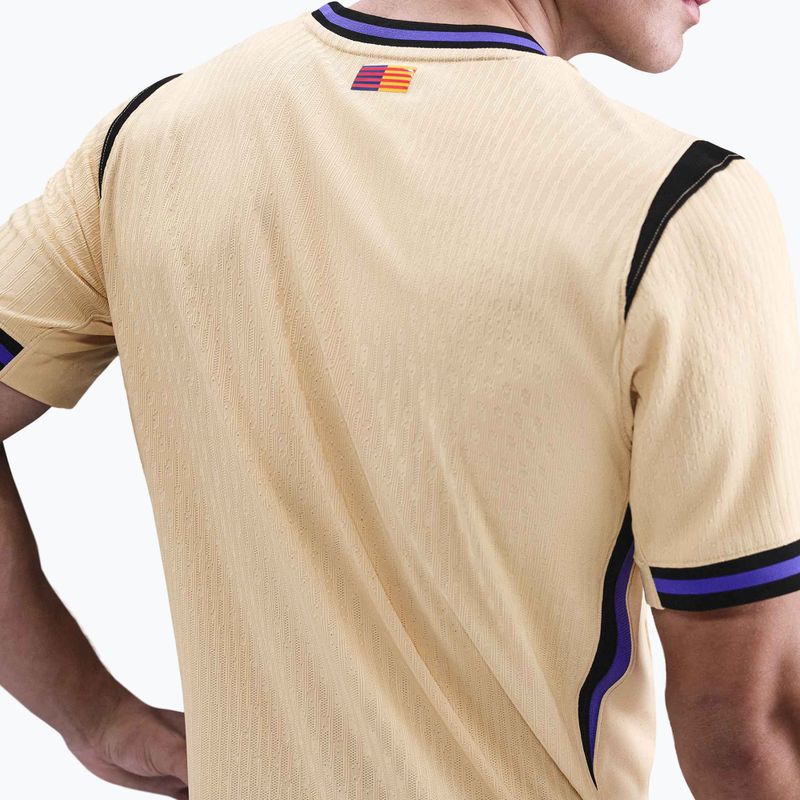 Maglia da calcio uomo Nike FC Barcelona 2025/26 Match Away Team Gold/Team Gold/Persian Violet/Black 5