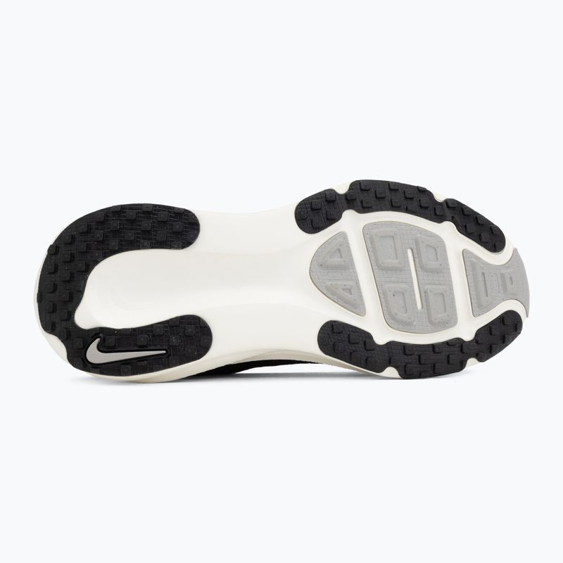 Scarpe da corsa Nike Vomero 18 black/coconut milk/iron ore/summit white 4