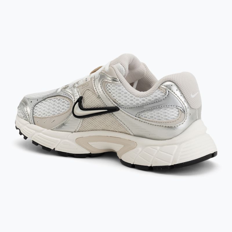 Scarpe da donna Nike V5 RNR summit white/sail/black/light orewood brown 3