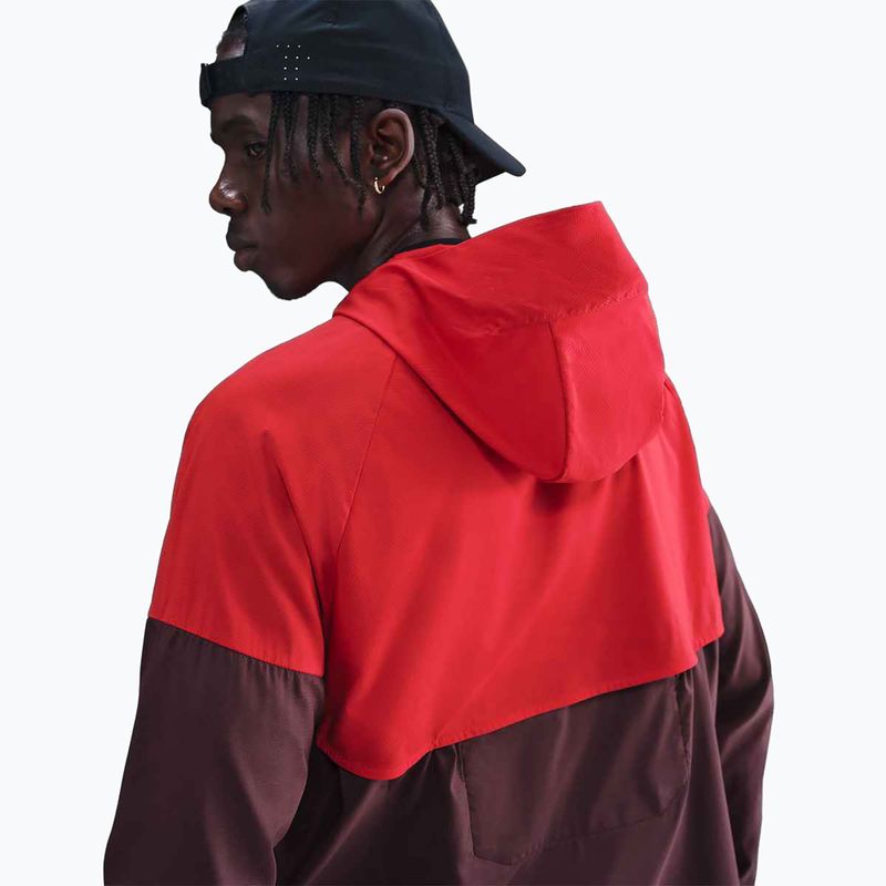 Giacca da running Nike Impossibly Light Windrunner da uomo, colore cremisi chiaro/bordeaux, cotta 4