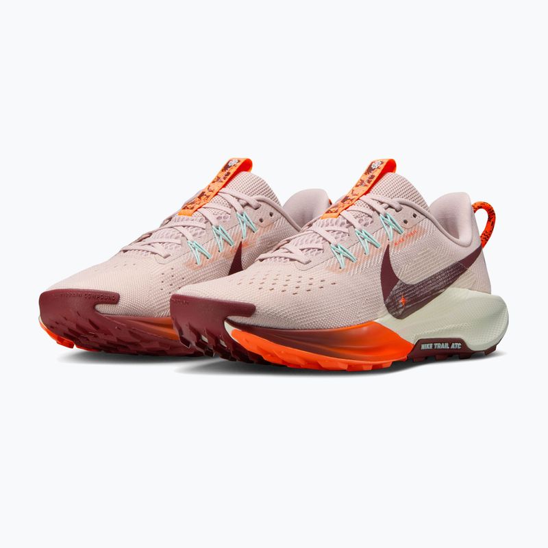 Scarpe da running da donna Nike Pegasus Trail 5 silt red/hyper crimson/dark team red 3