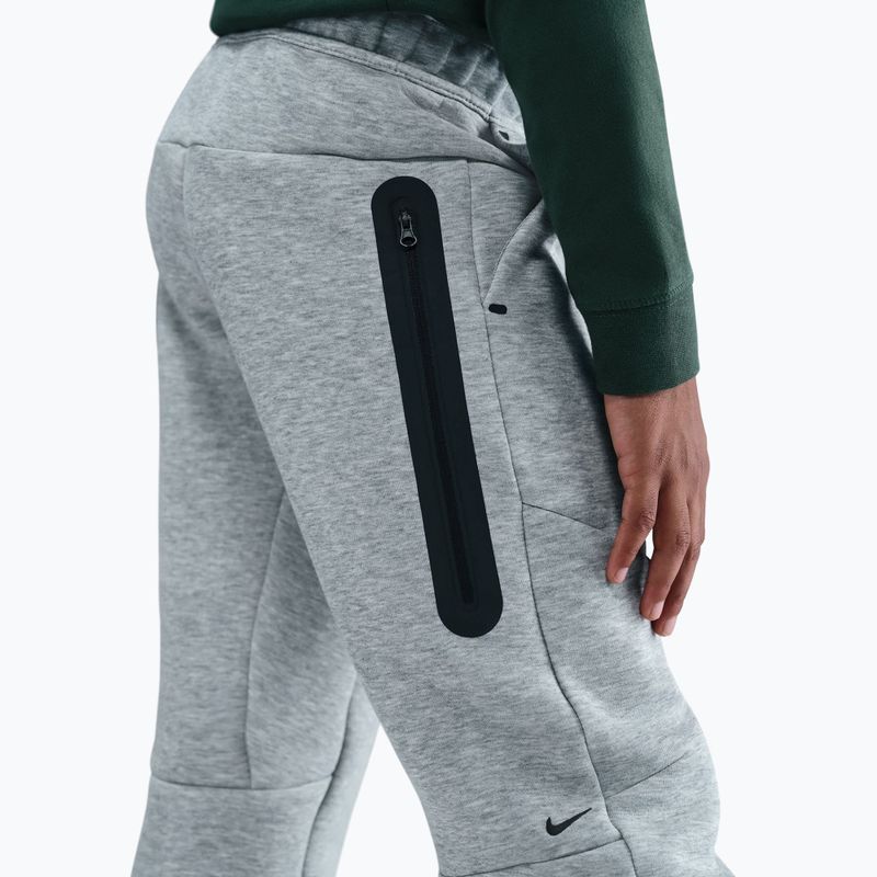 Pantaloni per bambini Nike Sportswear Tech Fleece dark grey heather/black/black 8