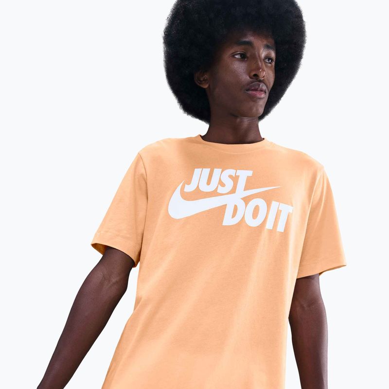 T-shirt uomo Nike Sportswear JDI orange chalk 4