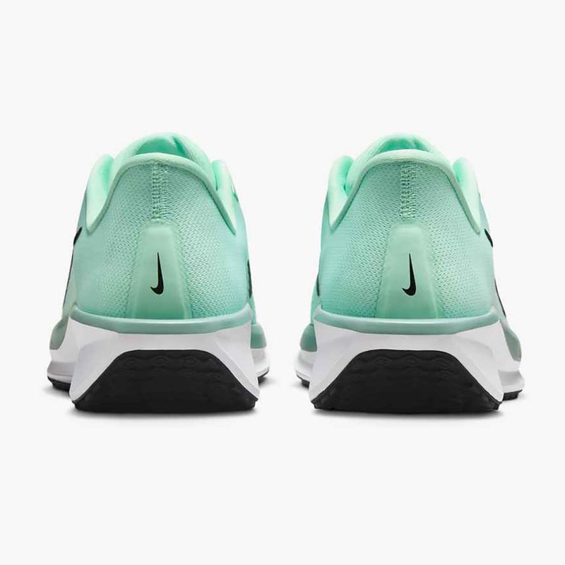 Nike Quest 6 donne scarpe da corsa mint schiuma / nero / cannone / bianco 4