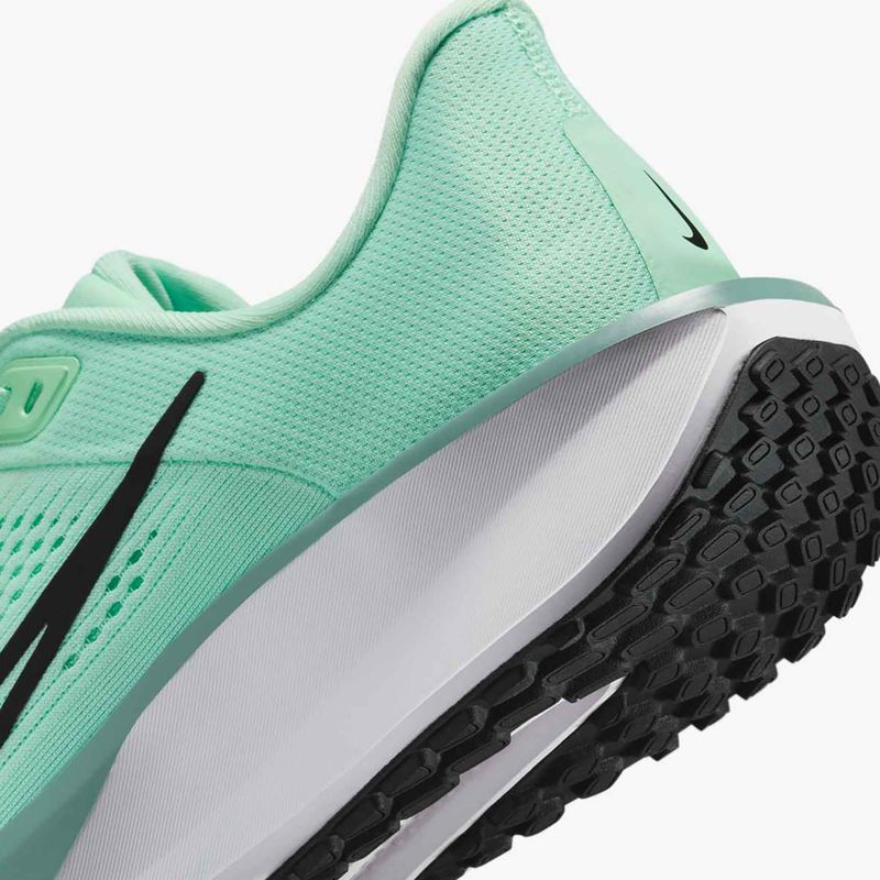 Nike Quest 6 donne scarpe da corsa mint schiuma / nero / cannone / bianco 9