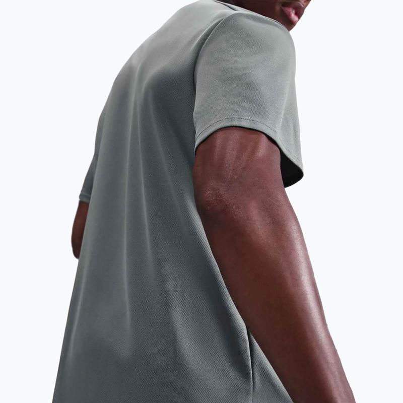 Maglietta da corsa Nike Miler Dri-Fit UV grigio fumo da uomo 4