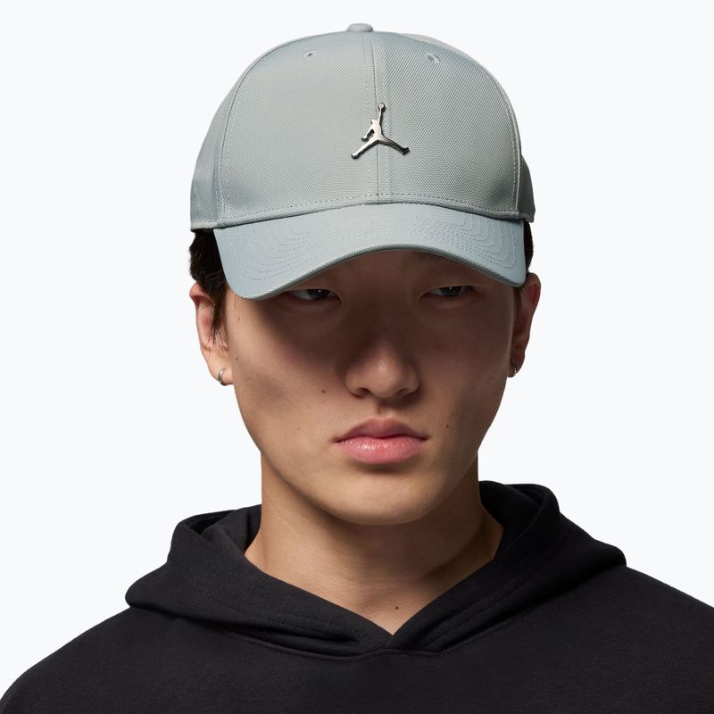 Cappellino con visiera Nike Jordan Rise Structured Metal Jumpman light smoke grey/R511 8