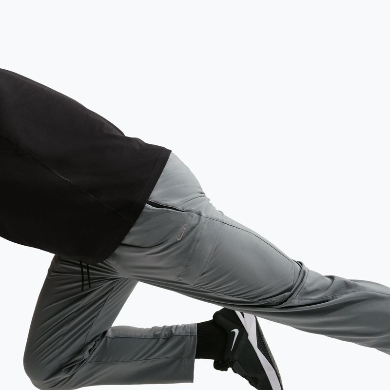 Pantaloni da uomo Nike Unlimited smoke grey/black/smoke grey 4